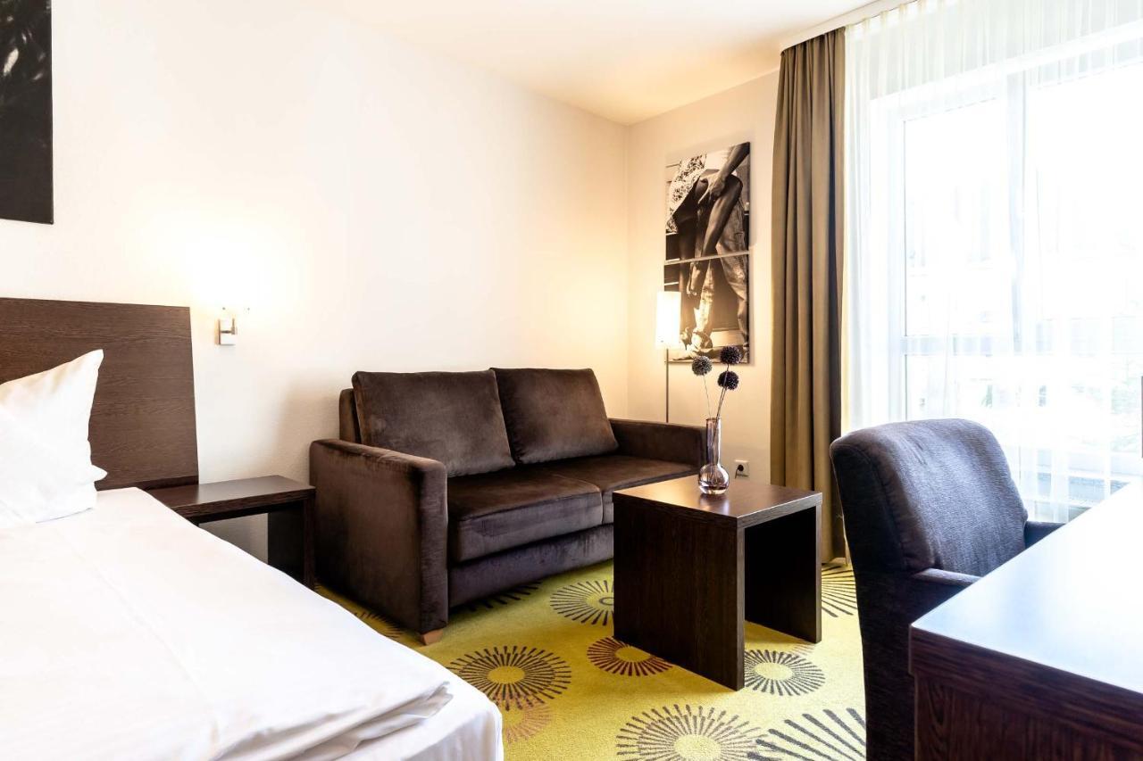 Altstadthotel Guesthouse Die Galerie Ingolstadt Zewnętrze zdjęcie